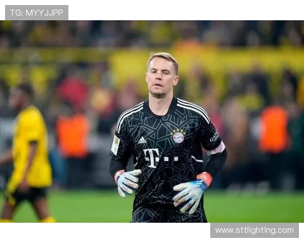 诺伊尔:从守门员到传奇的足球之路与心路历程